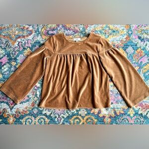 Bell sleeves ribbed top